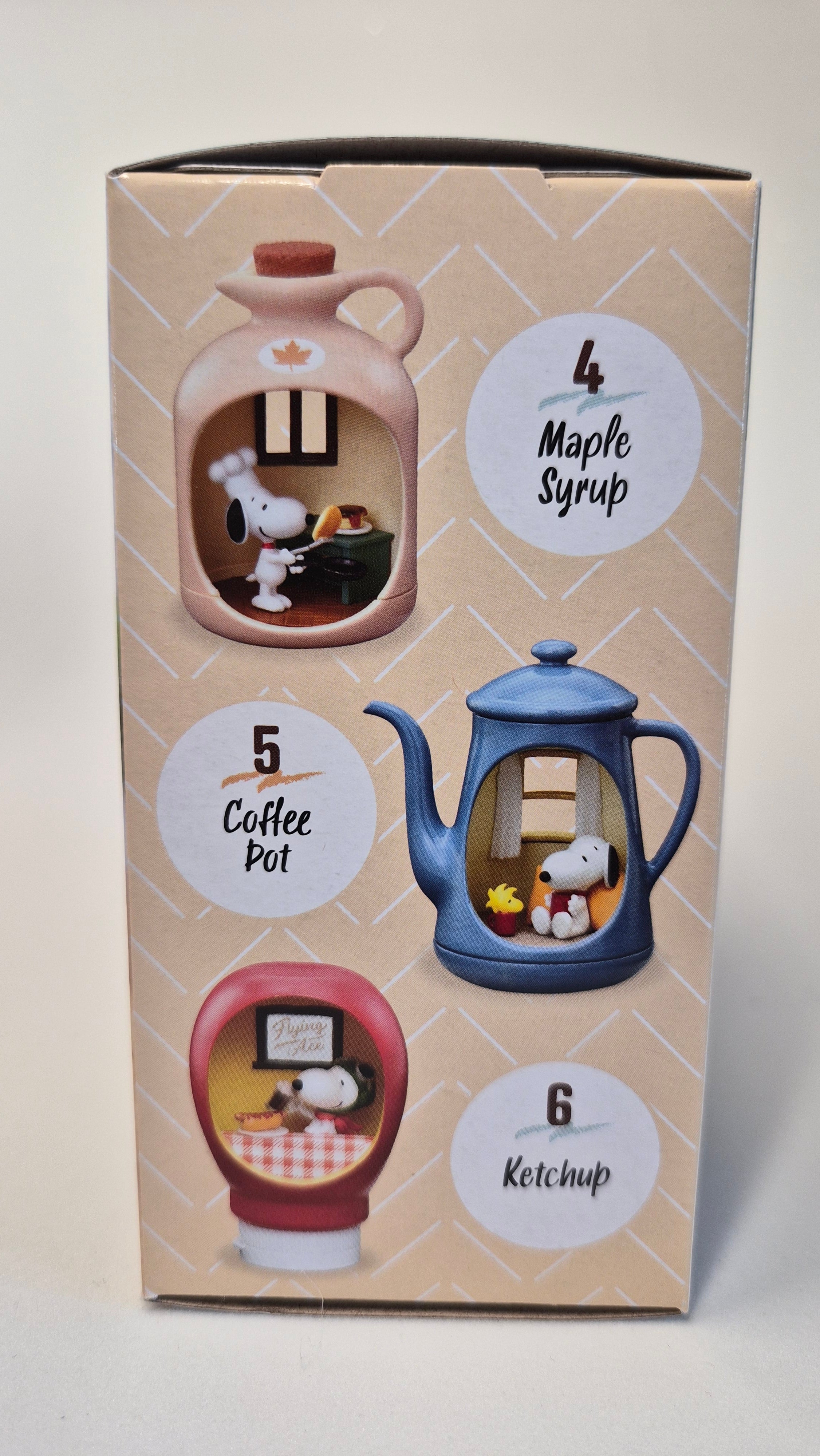 Rement Snoopy Life in a Bottle