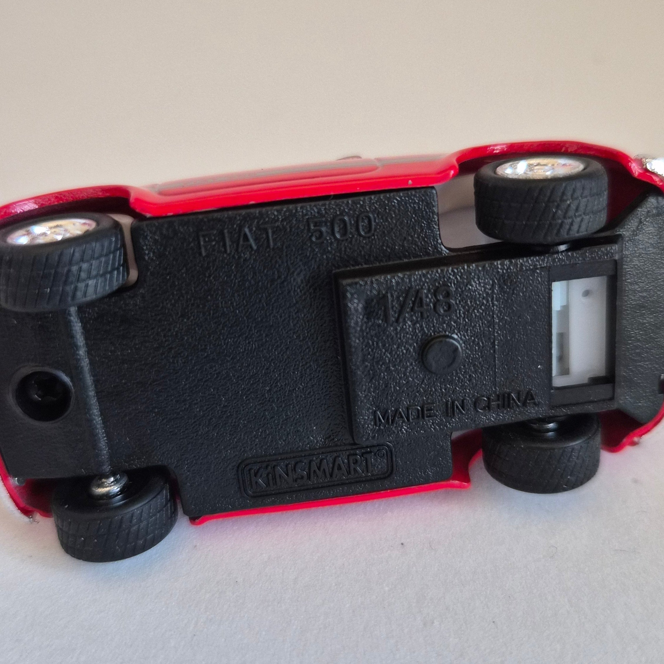 🚗 Fiat 500 Clásico: Pequeño Icono a Escala