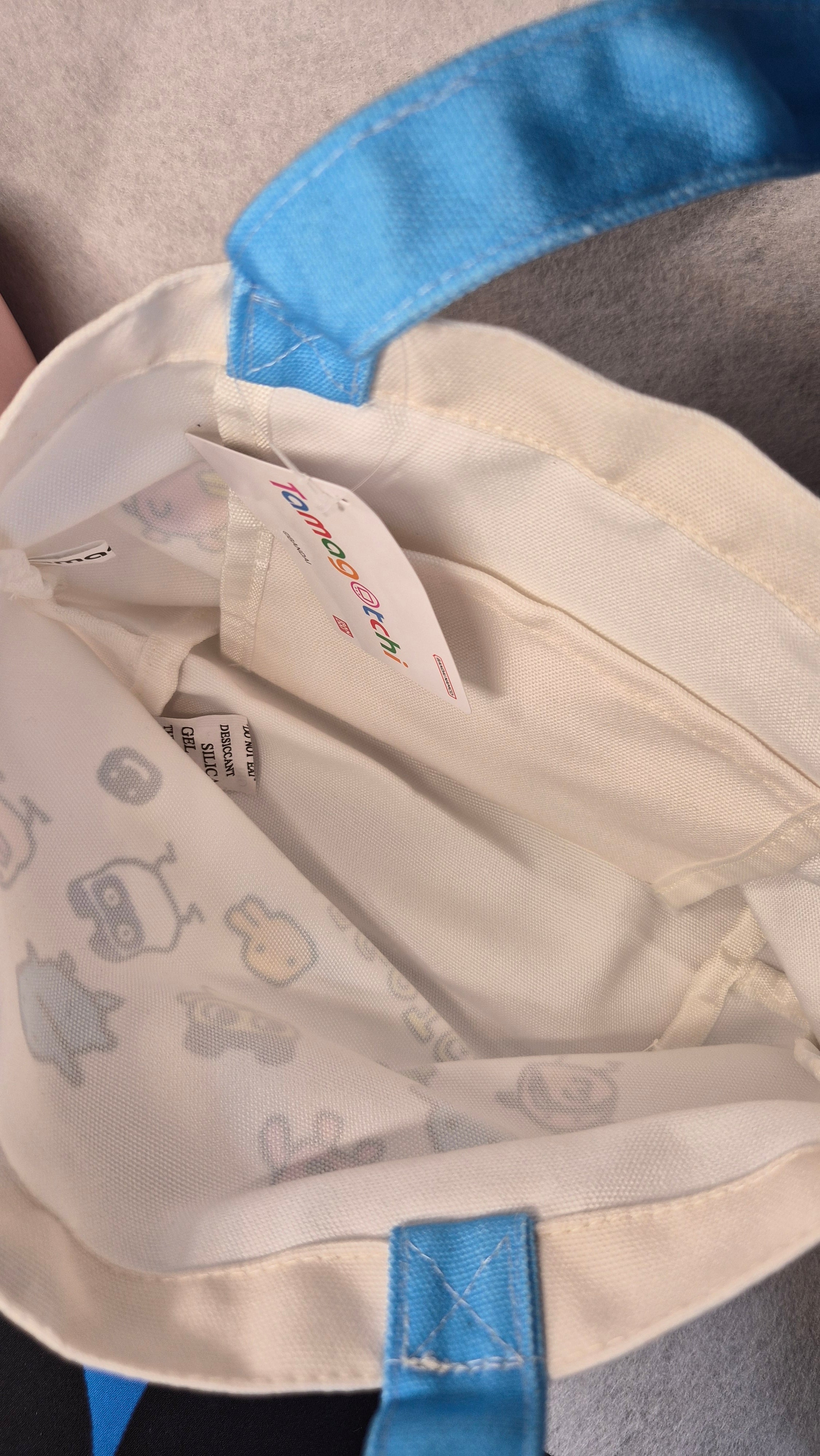 Tamagotchi Totebag Lona