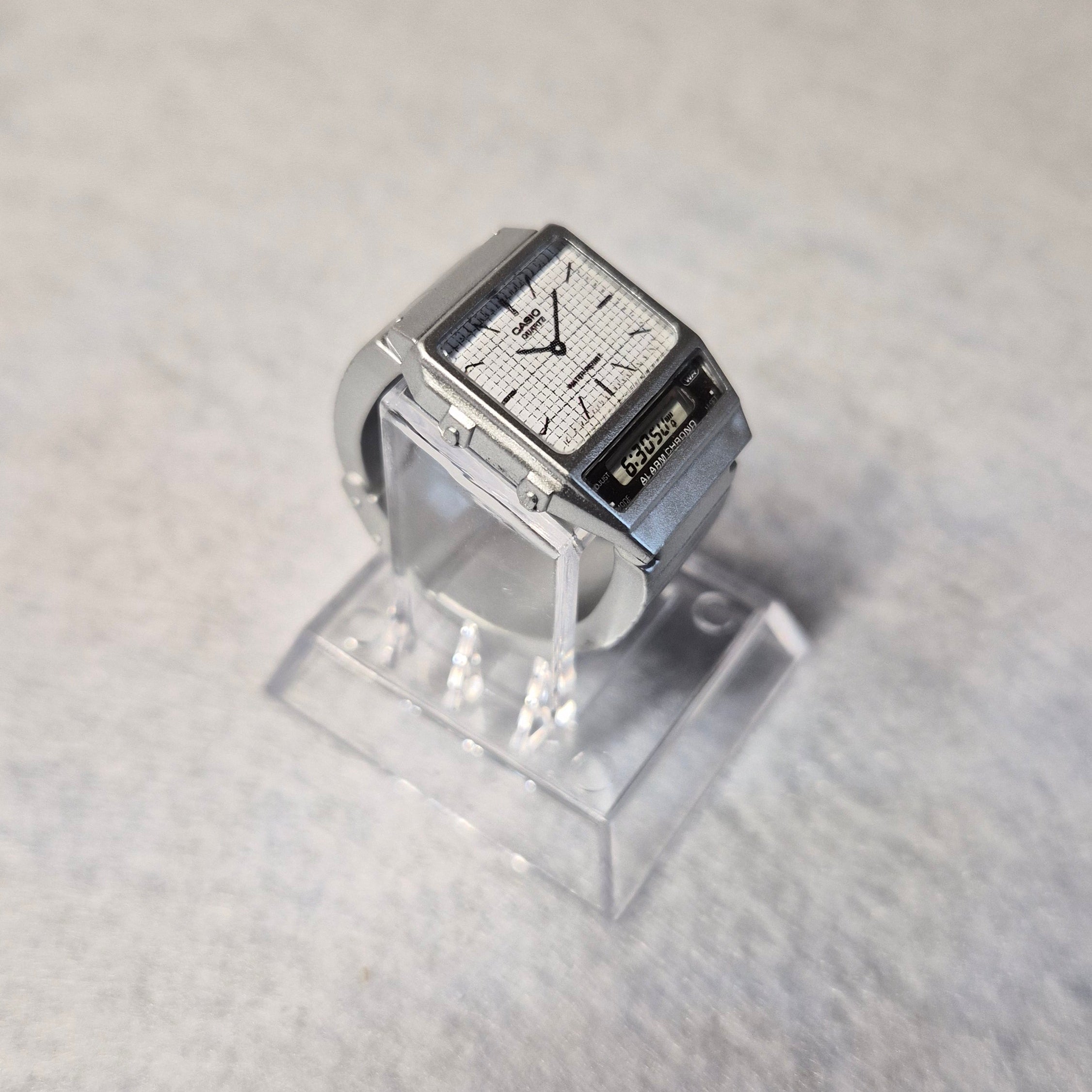 ⌚ Miniatura Casio 50th Serie 3