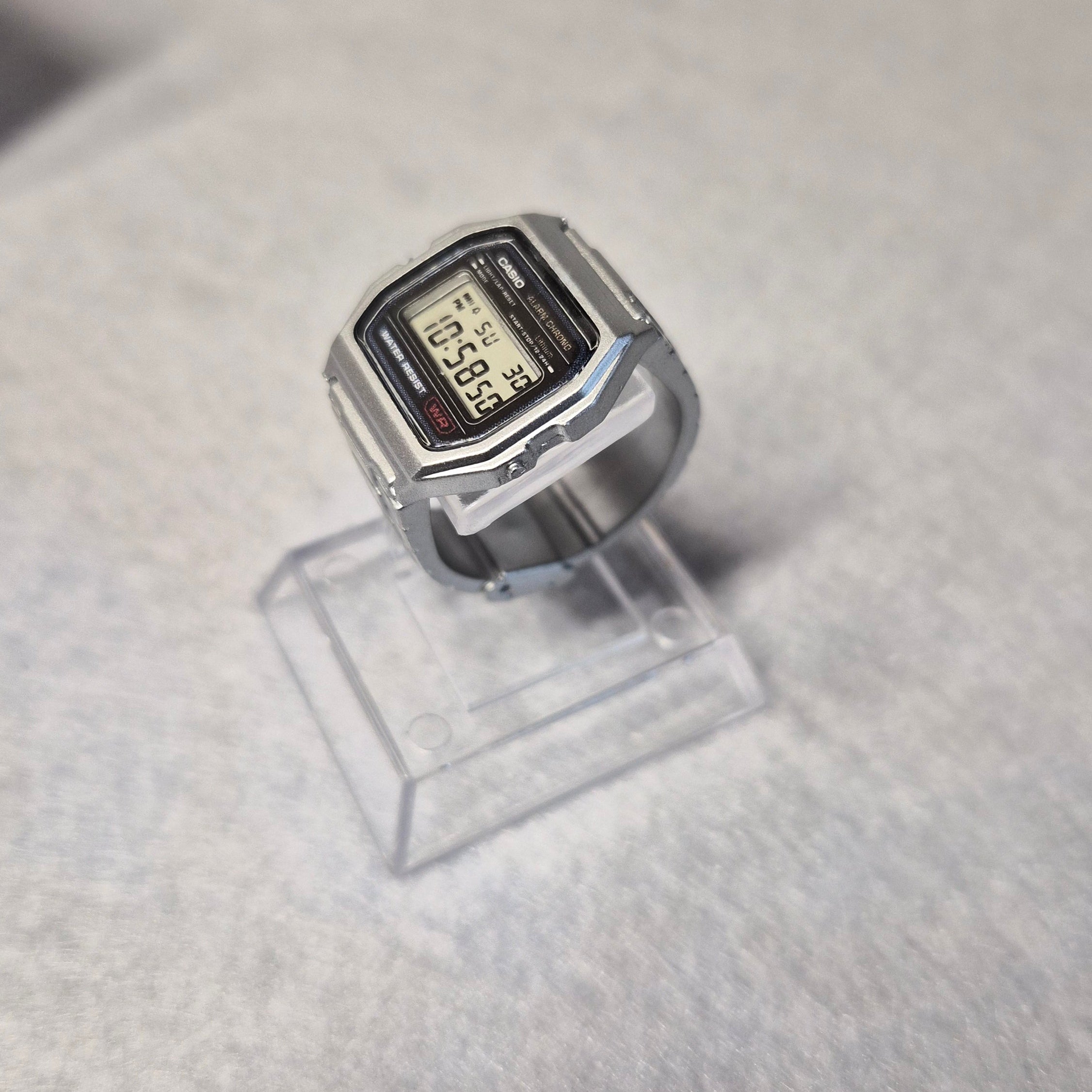 ⌚ Miniatura Casio 50th Serie 3