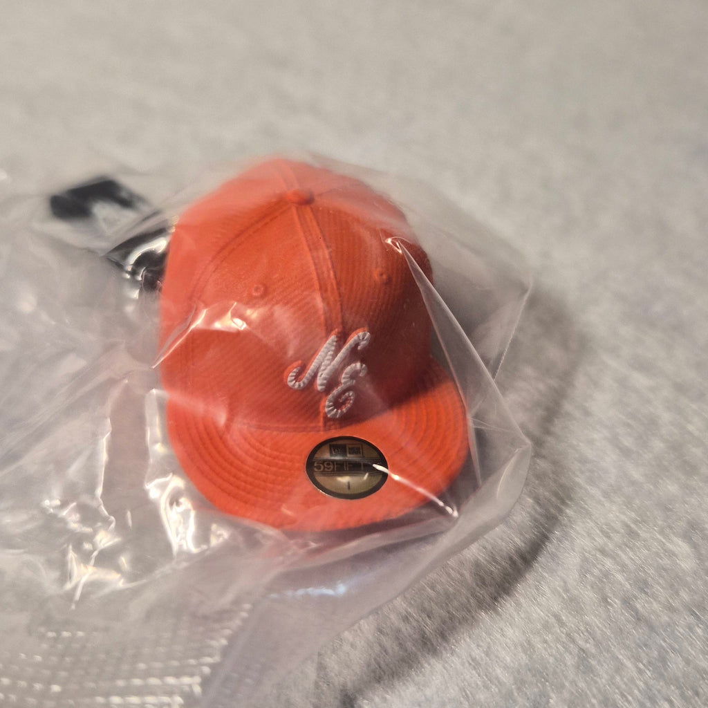 🧢 Colección Miniaturas Gorra New Era - Colgante