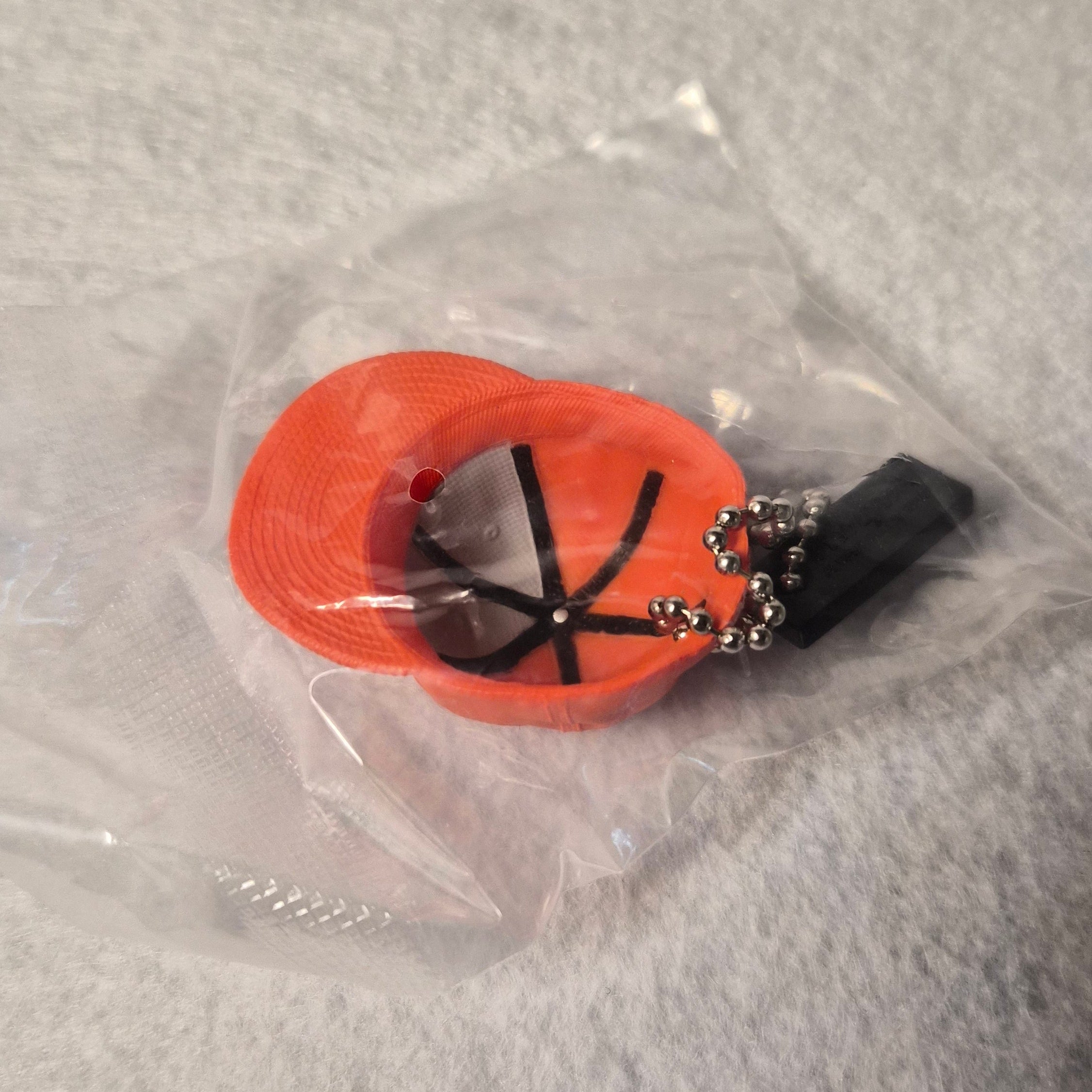 🧢 Colección Miniaturas Gorra New Era - Colgante