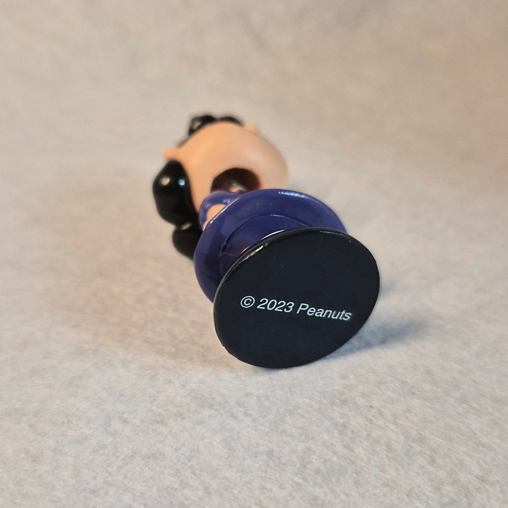 Figuritas Shaky Snoopy