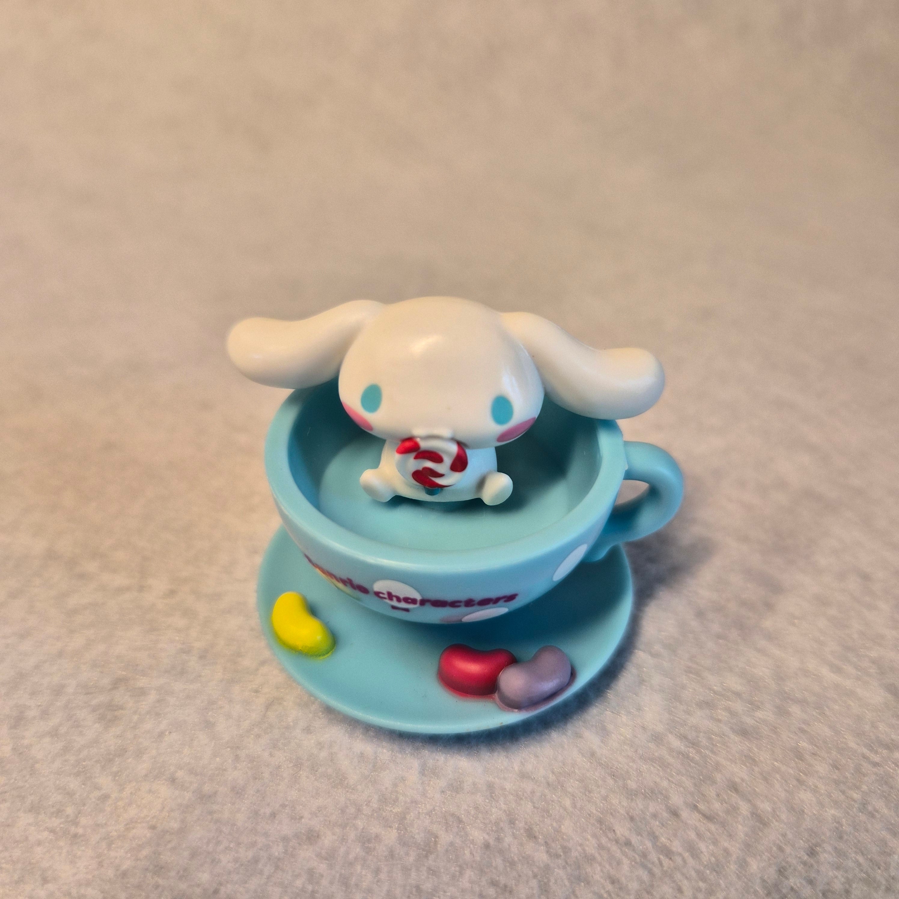 ☕ ¡Sanrio a la Taza! Shaky! Coffee Cup 🍬