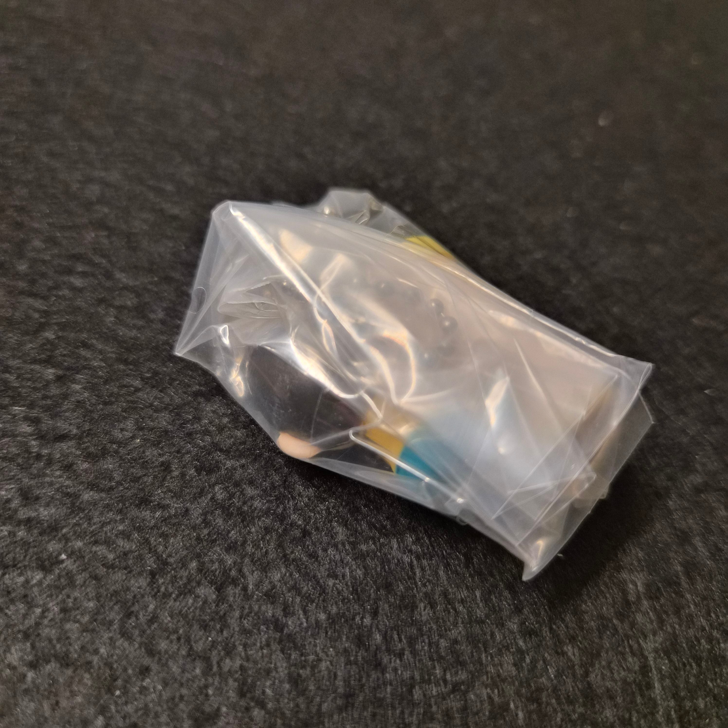 🖍️ Crayon Shin-chan: Onamae Swing (Name Tag) - Bandai 🏷️