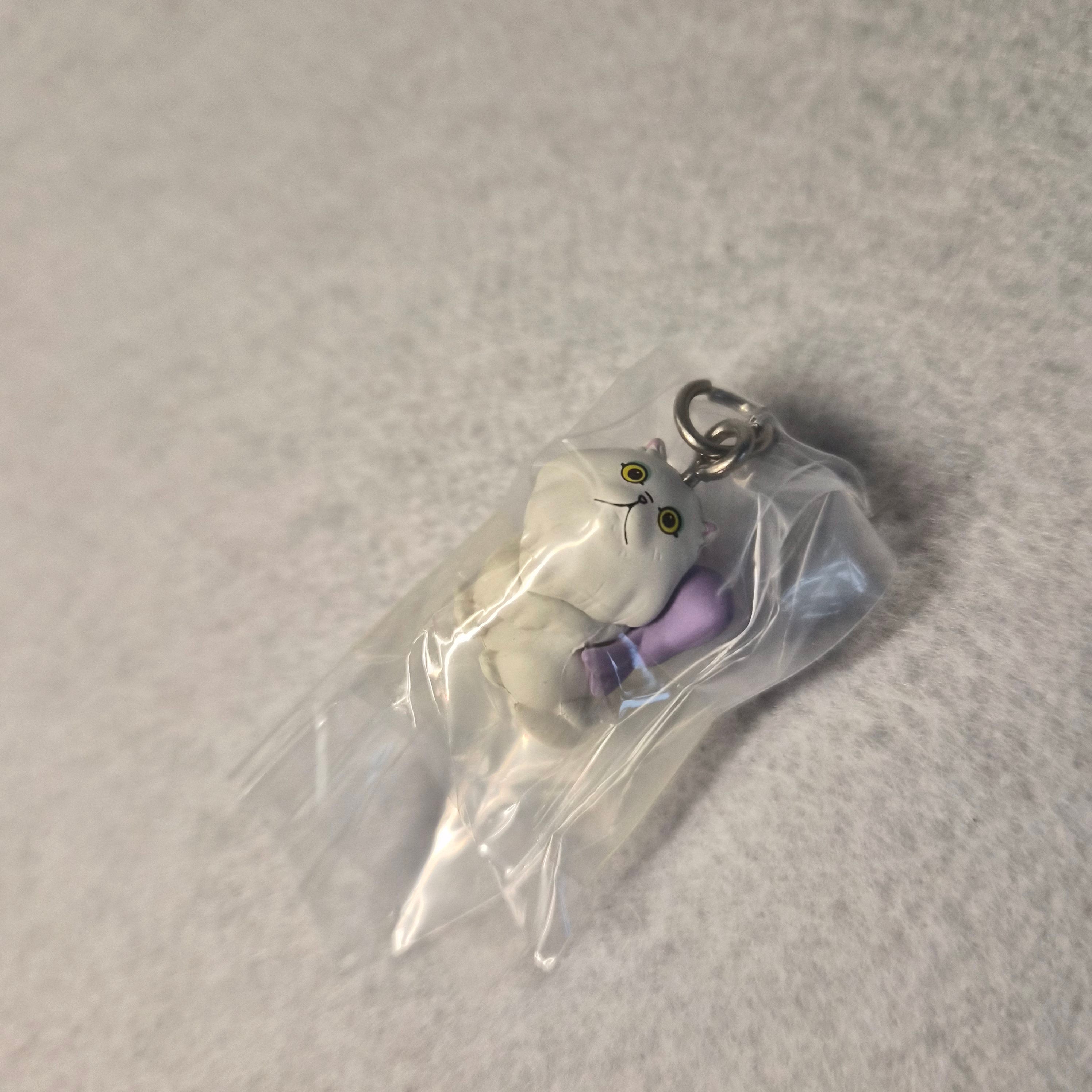 🕵️‍♂️ ¡Professor Layton: El Misterio de tu Llavero Solucionado! 🎩🔍