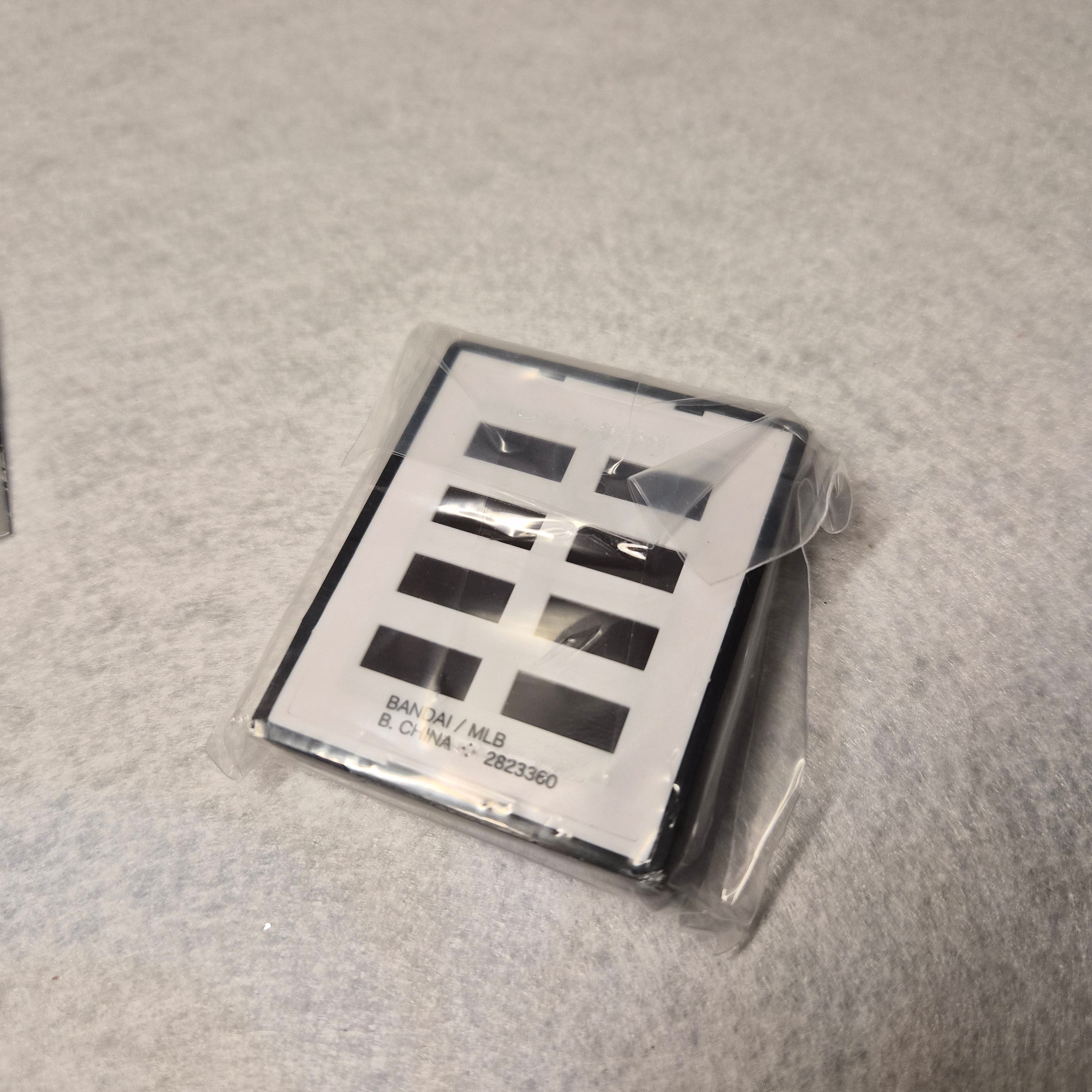 ⚾ ¡Grandes Ligas en tu nevera! MLB Uniform Frame Magnet 2 🏟️