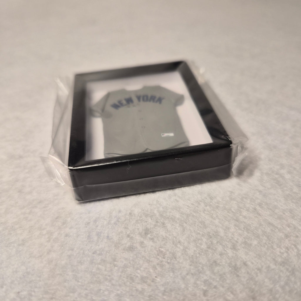 ⚾ ¡Grandes Ligas en tu nevera! MLB Uniform Frame Magnet 2 🏟️