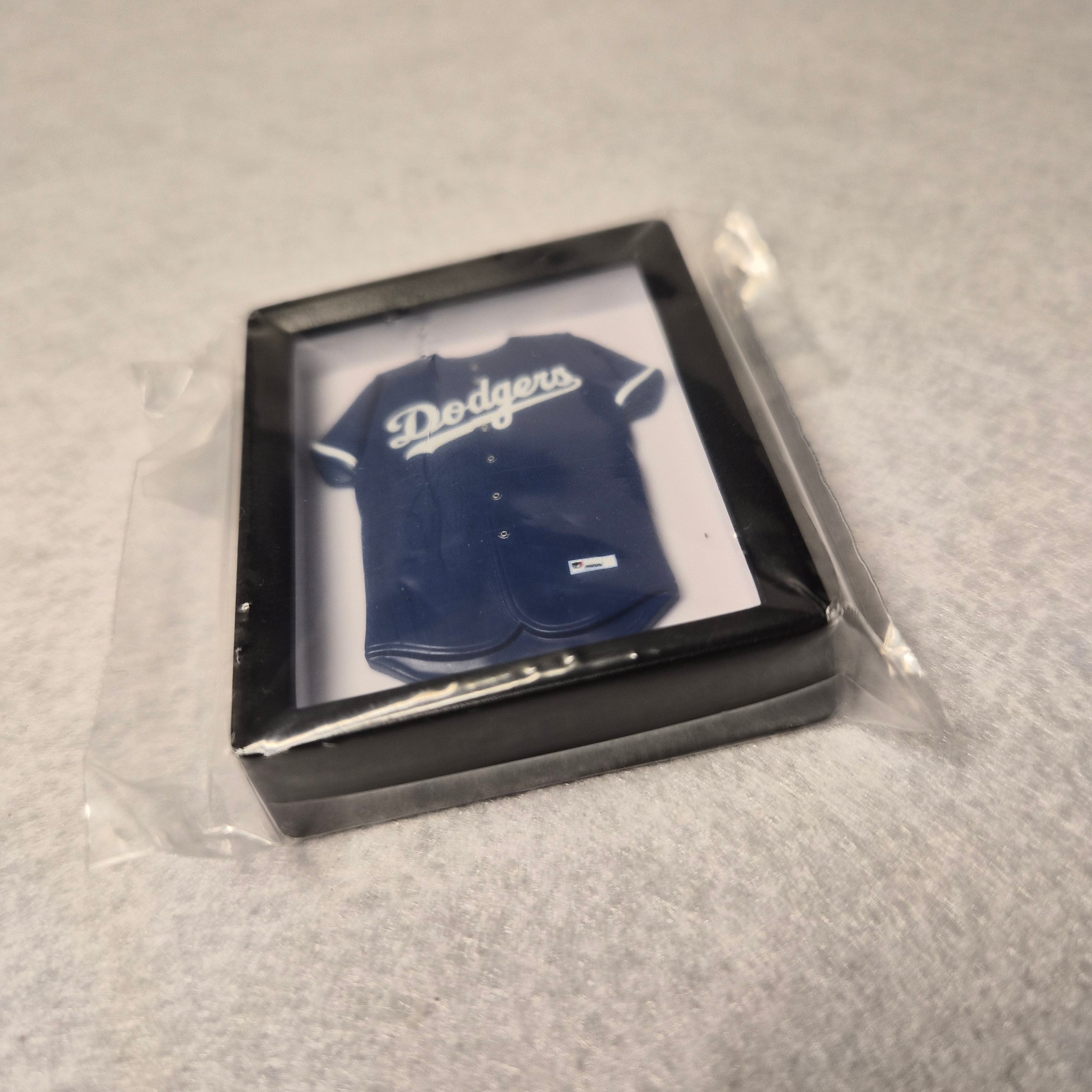 ⚾ ¡Grandes Ligas en tu nevera! MLB Uniform Frame Magnet 2 🏟️