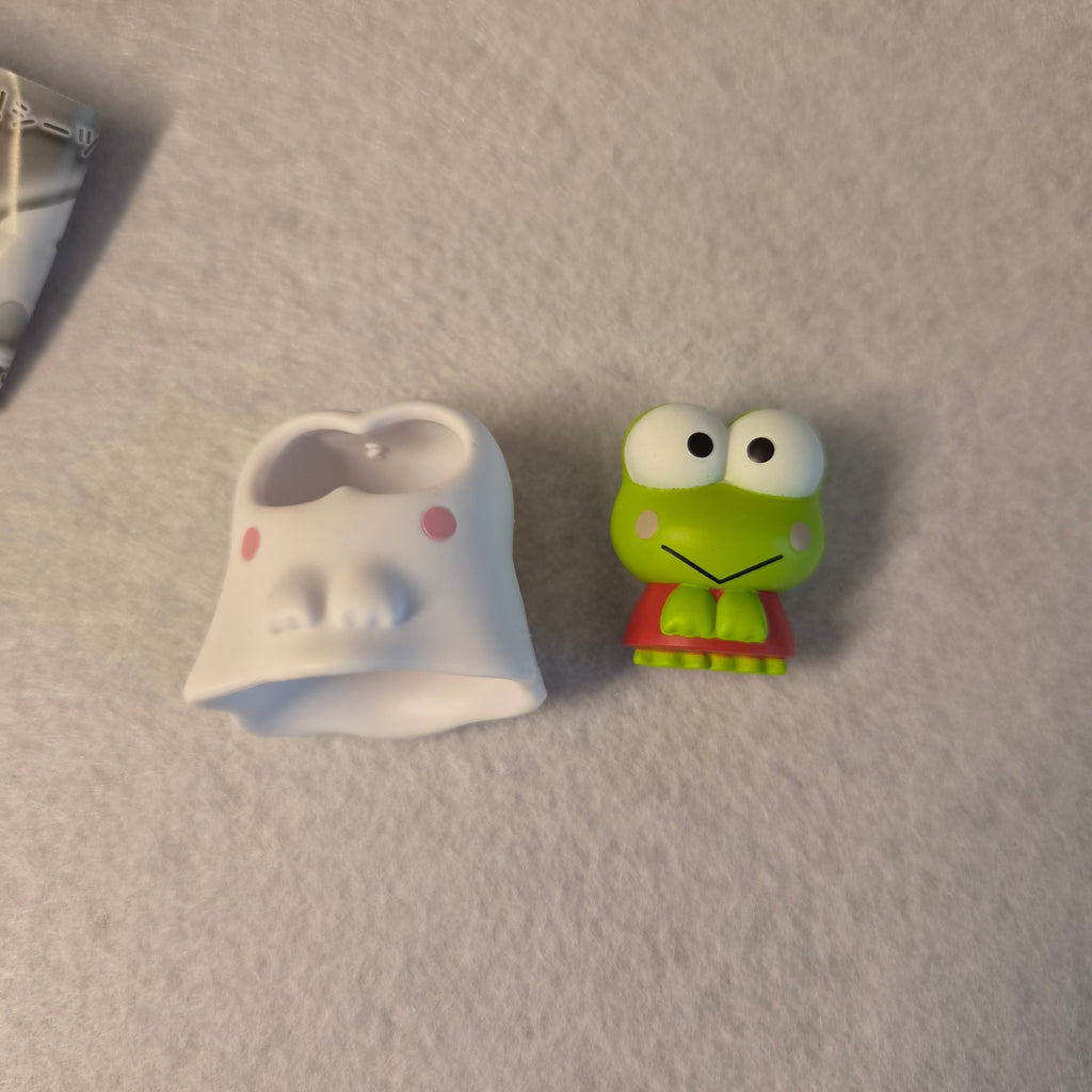 👻 Sanrio Characters: Obake Gokko Figure - Takara Tomy Arts