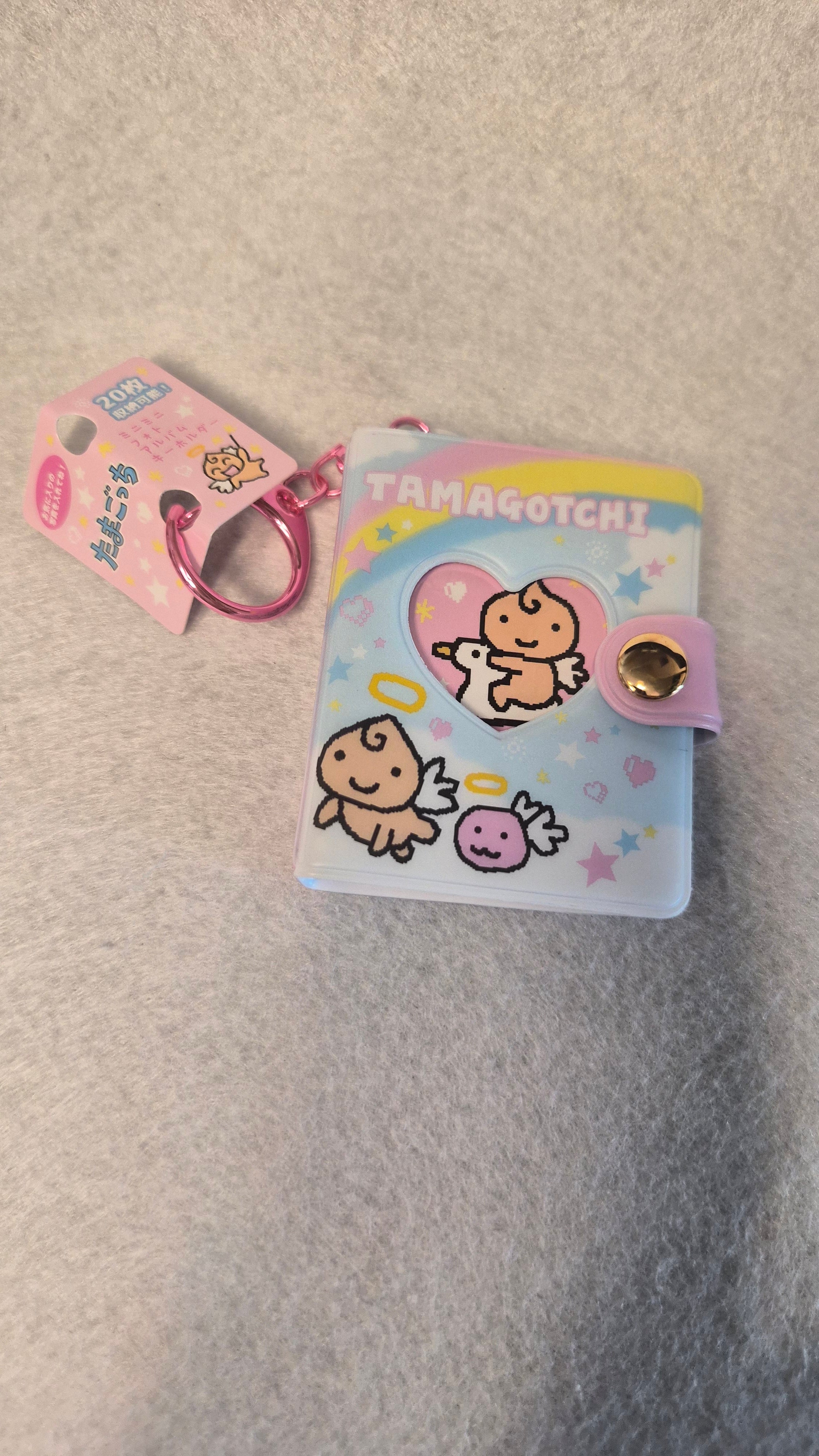 📸 Mini Álbum de Fotos Bandai: Tamagotchi - Keychain Album