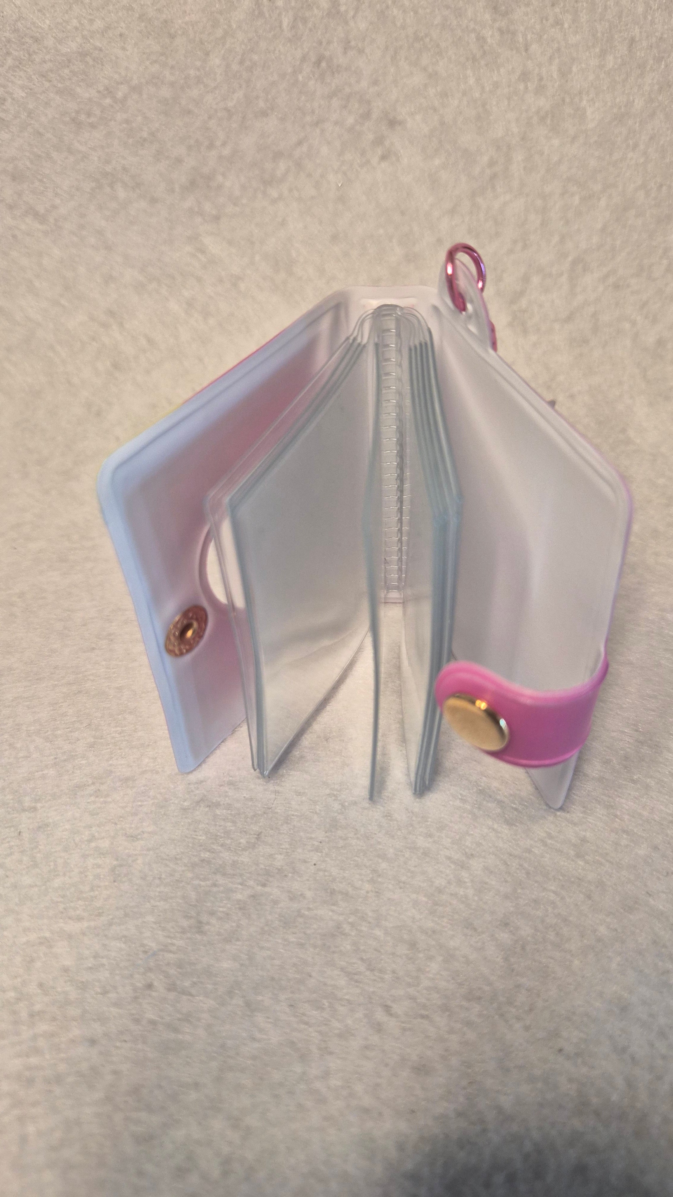 📸 Mini Álbum de Fotos Bandai: Tamagotchi - Keychain Album